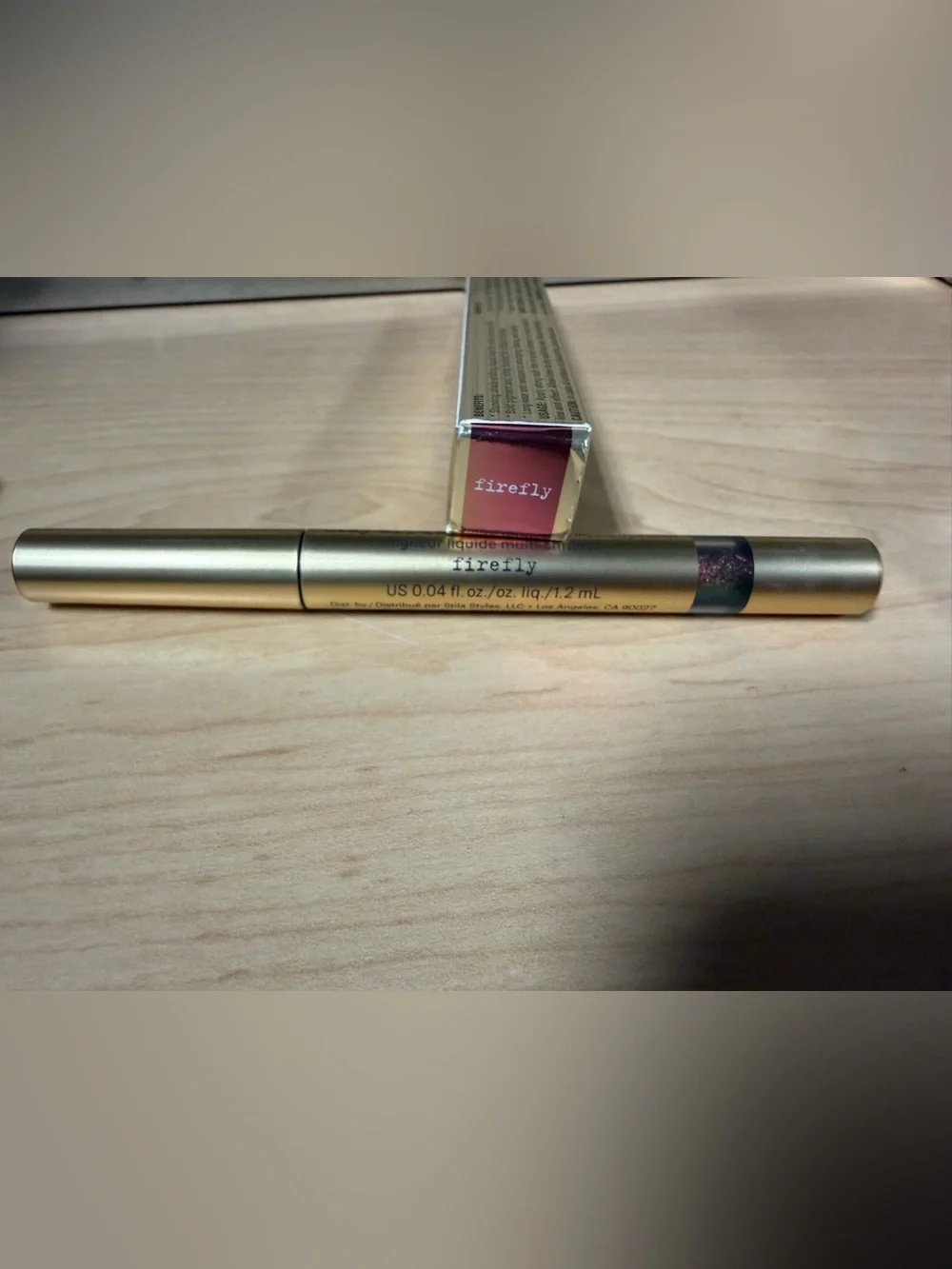 Stila Multichrome Liquid Eyeliner — Iridescent Pink-Green